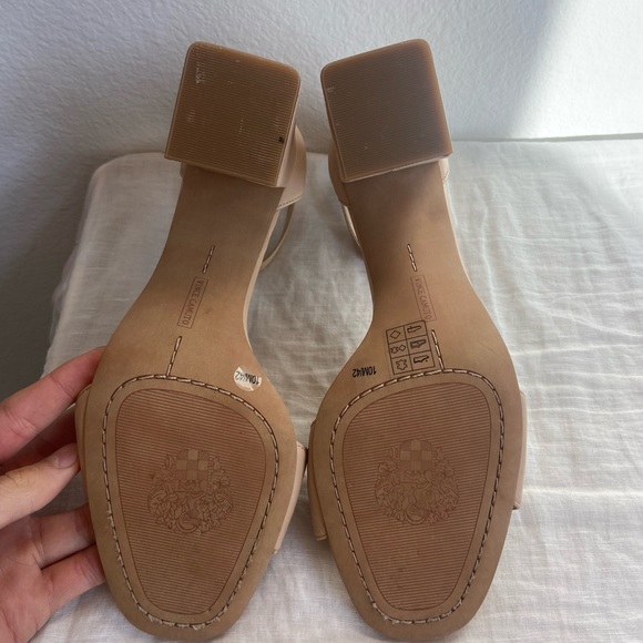Vince Camuto Beige Tan Heels - Picture 2 of 6
